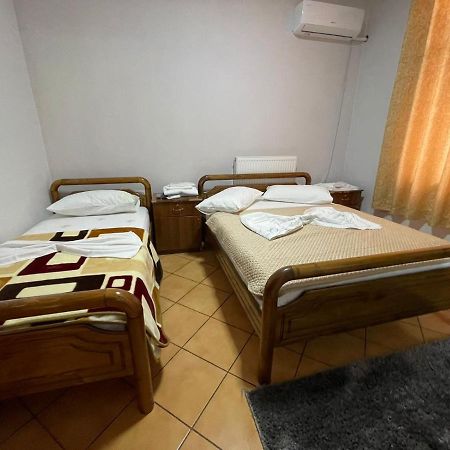 Kt Qato Hotel Bogove Luaran gambar