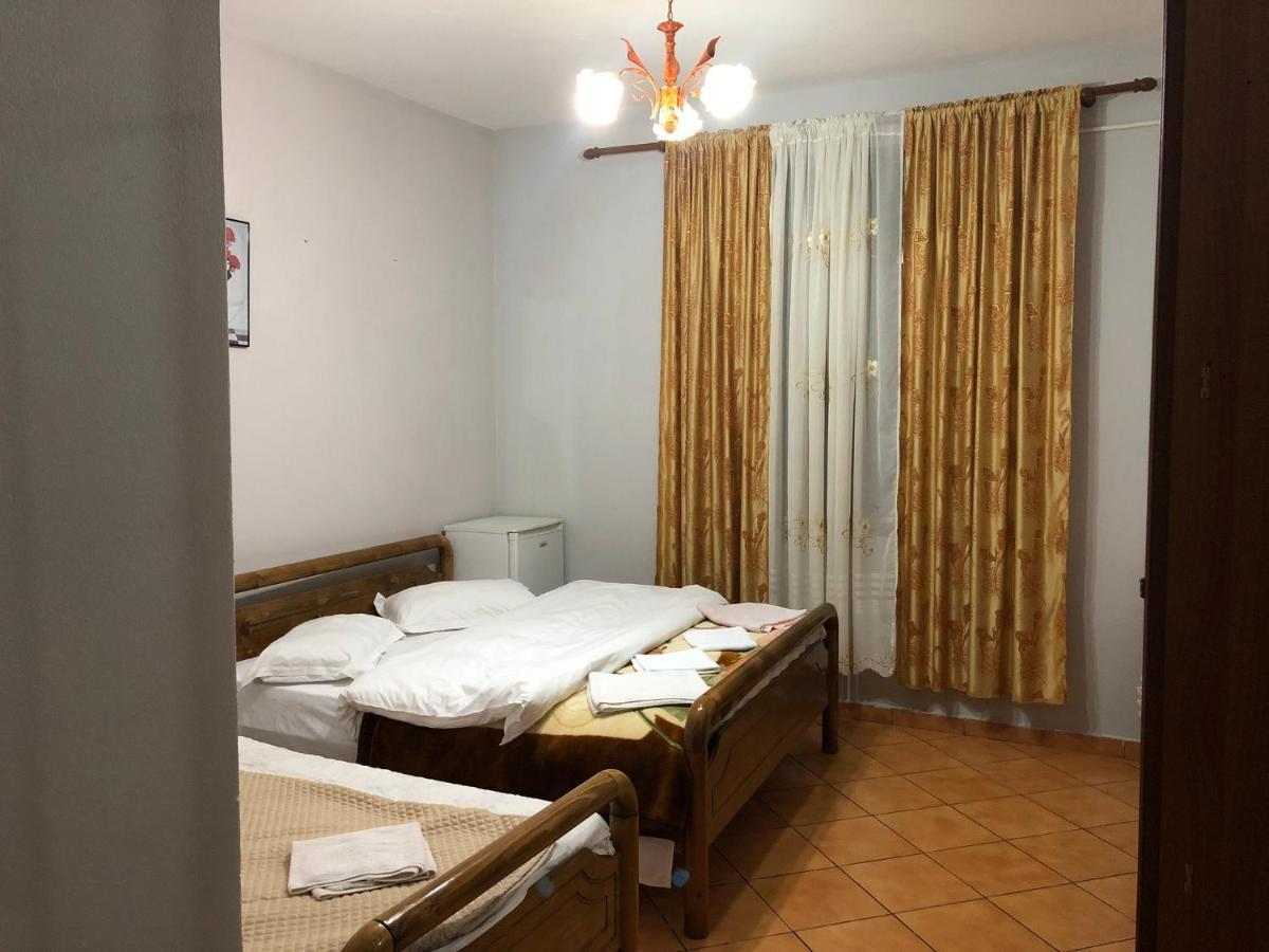 Kt Qato Hotel Bogove Luaran gambar