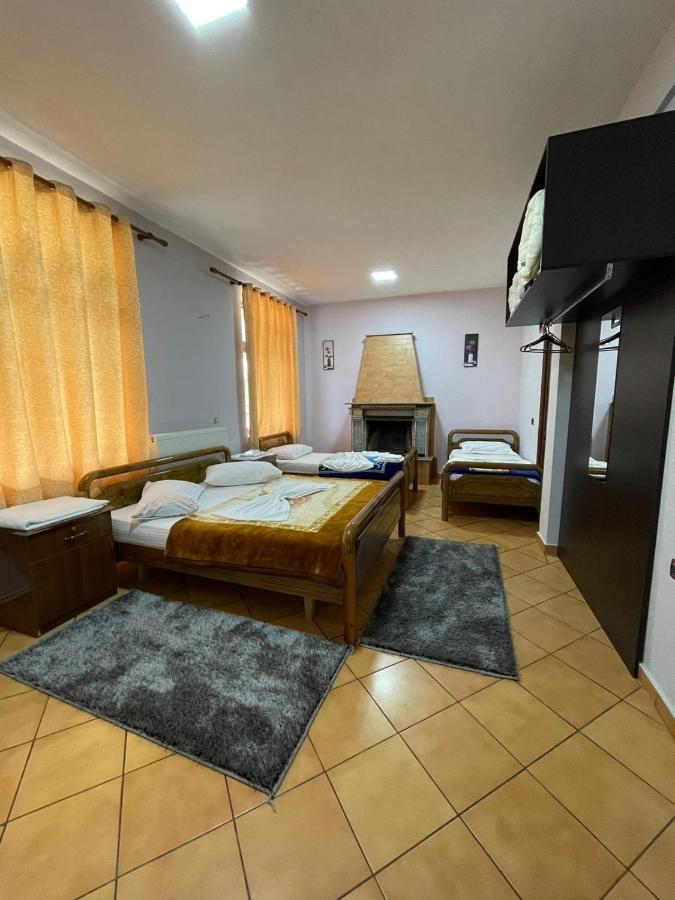 Kt Qato Hotel Bogove Luaran gambar